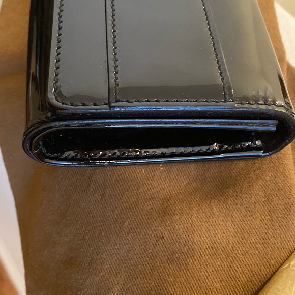 GUCCI Patent Leather Black Romy Clutch Wallet, mint with FREE silver waist belt! - Picture 9 of 13